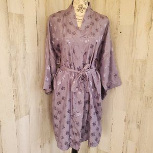 NWT  LA FLEUR EXCLUSIVE LIGHT WEIGHT SATIN KIMONO FLORAL ROBE COVER UP